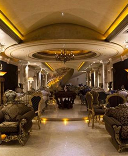ساختمان تجاری مبلمان آریان